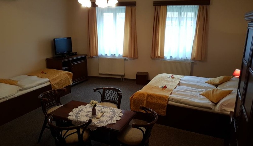 Hotel BARBORA Český Krumlov - Dvoulůžkový pokoj B, Dvoulůžkový pokoj A, Čtyřlůžkový pokoj A